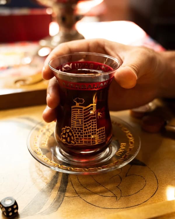 Əl işi fincan