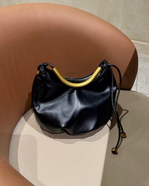 Zara çanta